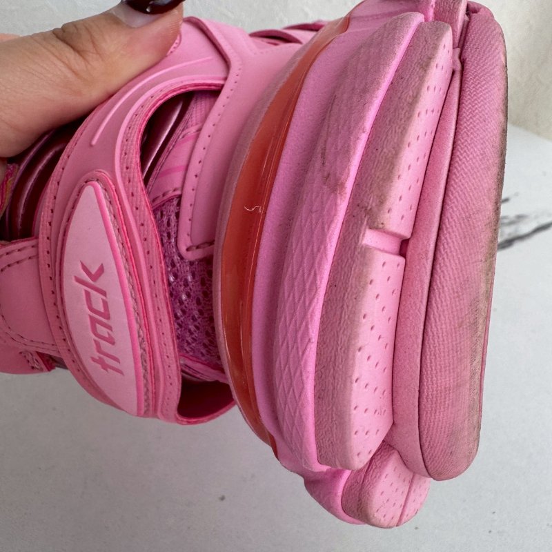 👟絕版半價必買鞋款 Balenciaga粉色老爹鞋-27