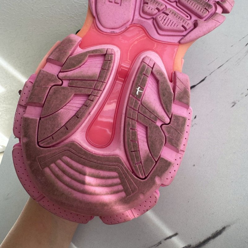 👟絕版半價必買鞋款 Balenciaga粉色老爹鞋-31