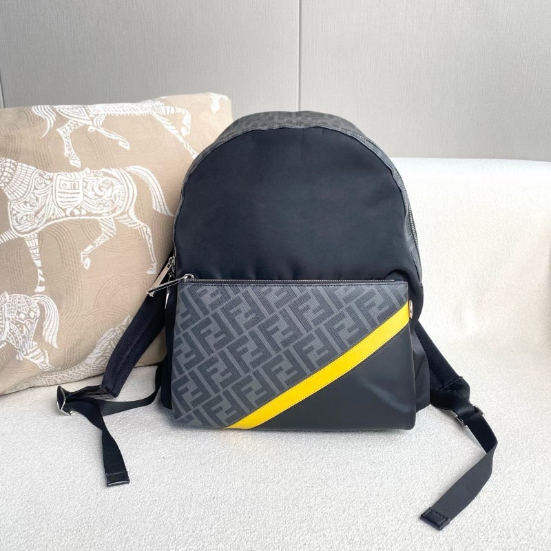 Fendi黑灰拼色雙肩包 老花帆布拼皮31*37*10 98新配件塵袋-1