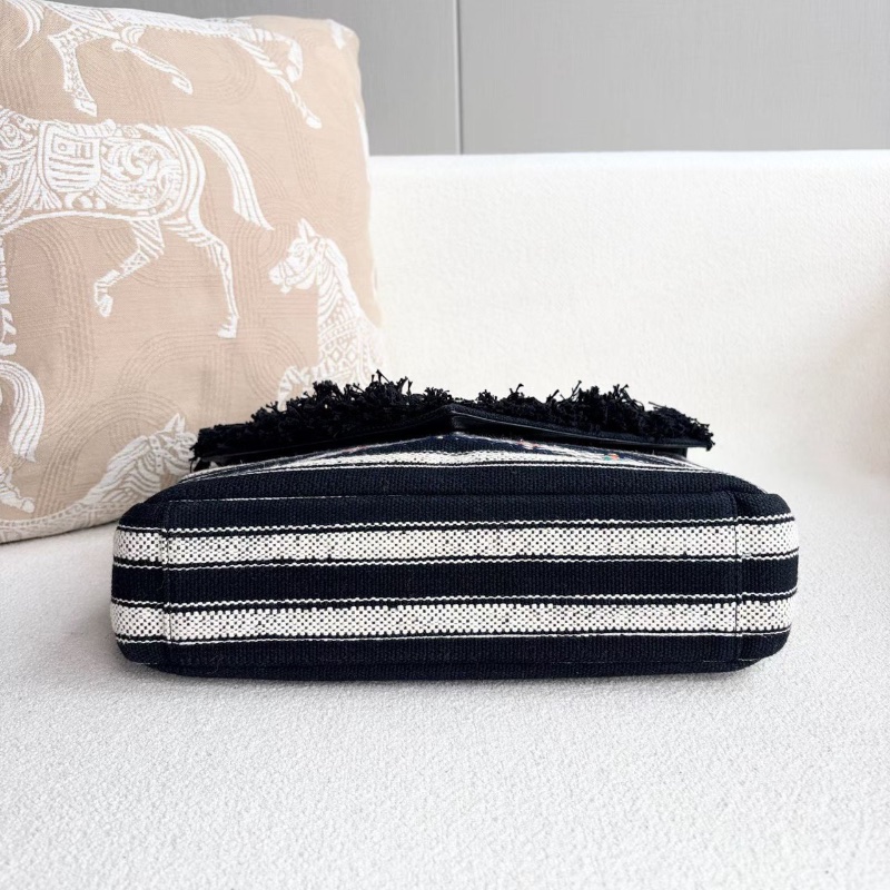 YSL黑白條紋編織郵差包 編織拼皮 30*20*8cm 98新配件肩帶 塵袋-5