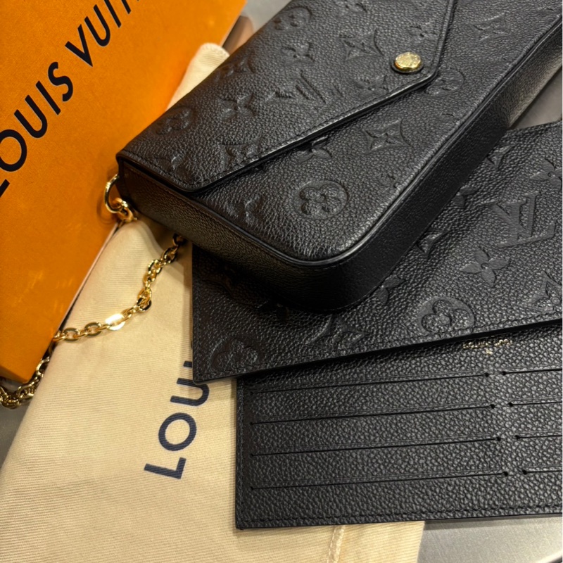 Louis Vuitton Felicie Pochette 三合一 黑色壓紋皮革-3