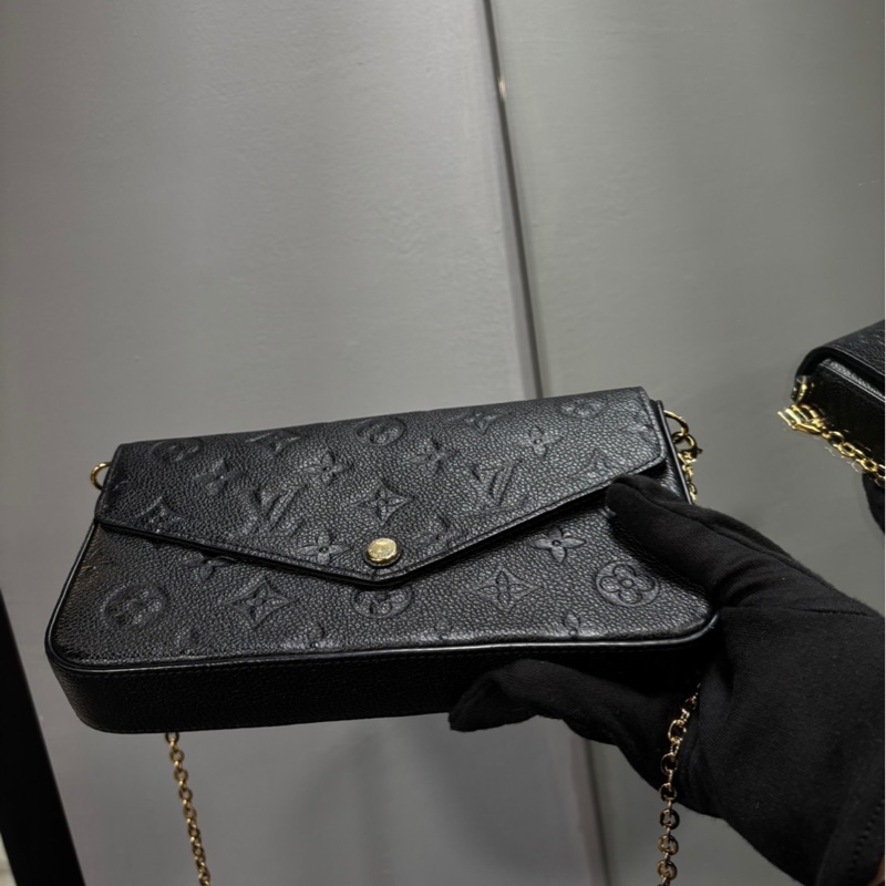 Louis Vuitton Felicie Pochette 三合一 黑色壓紋皮革-6