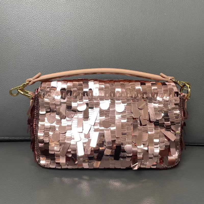 Fendi人魚姬粉亮片迷你法棍 bling bling包金色FF鎖扣18*9.5*5.5 98新配件2肩帶 備用亮片 塵袋-8