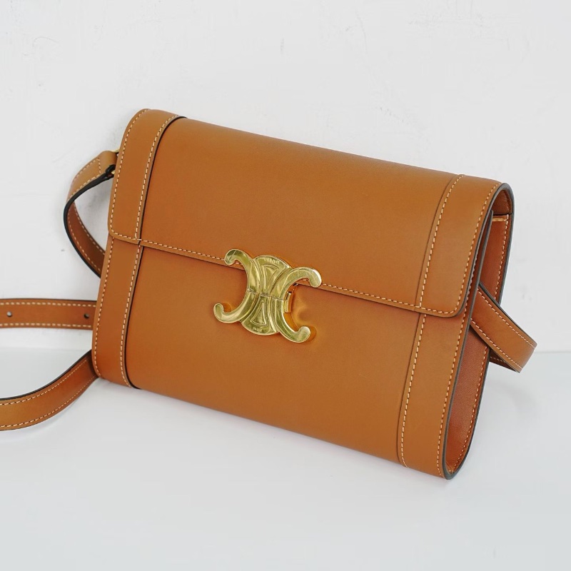 CELINE 凱旋門金色鎖扣 信封包 焦糖色21*16 99新配件塵袋-5