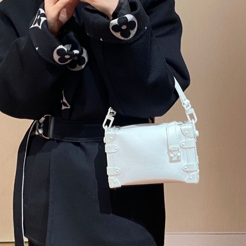 LV Side trunk谷愛凌軟盒子小號 芯片款 白色牛皮19*12*7 99新配件盒子 購證 塵袋-0
