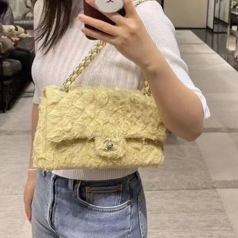 Chanel 流蘇毛呢CF中號 小雞黃 金扣25*15*7 98新配件塵袋
