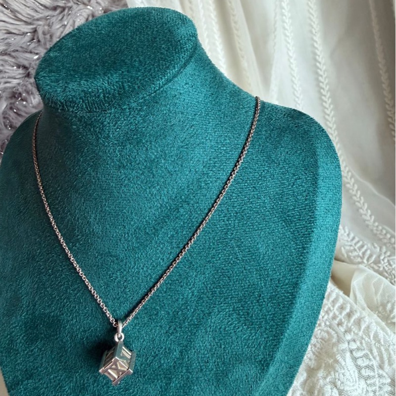 蒂芙尼純銀 頸鏈 項鏈 羅馬數字 立體方塊 Tiffany & Co. Tiffany & Co. Atlas cube pendant necklace in sterling silver純銀項鍊 925-10