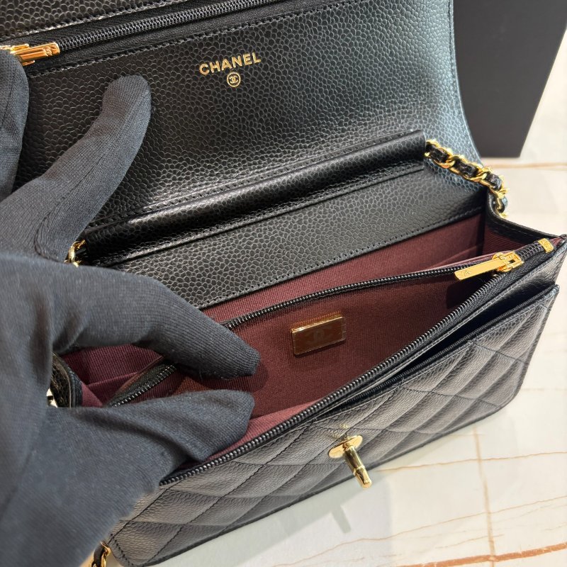 *SHIHNA名牌精品* CHANEL 黑金 書包釦 WOC鏈包-6