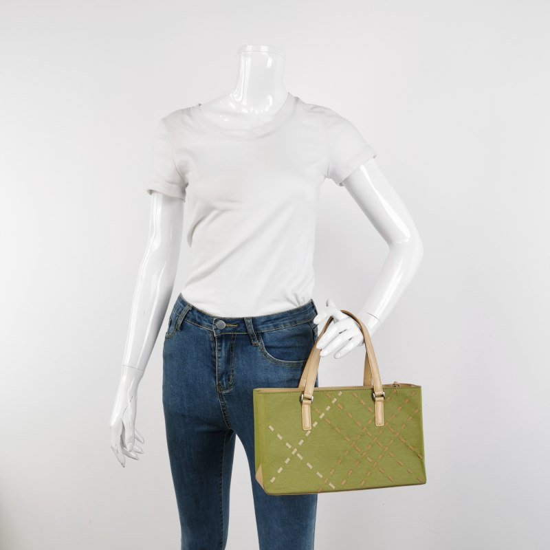 Burberry牛皮尼龍布拼色手提包-1