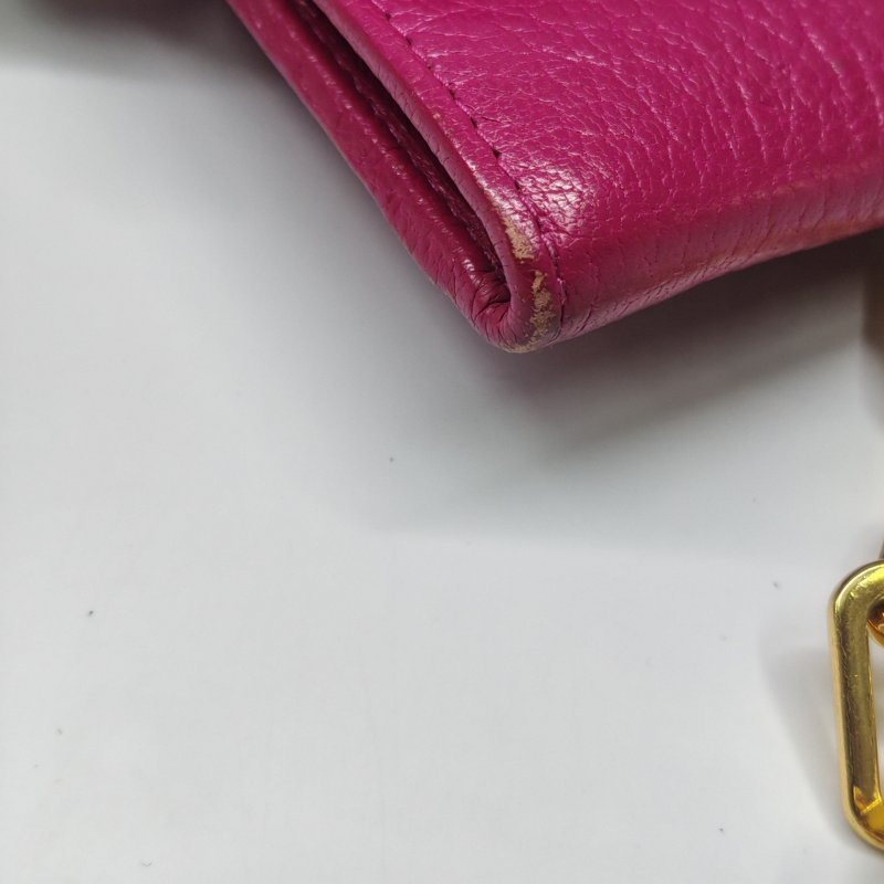 Miu Miu羊皮字母logo斜挎包單肩包-25