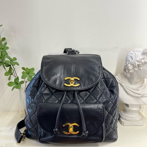 chanel 香奈兒中古黑金牛皮菱格雙扣 duma 雙肩包號