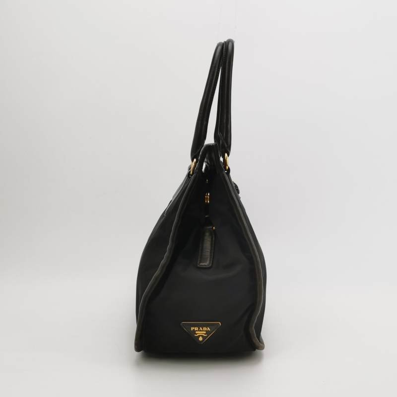Prada牛皮尼龍布純色三角徽標手提包-3