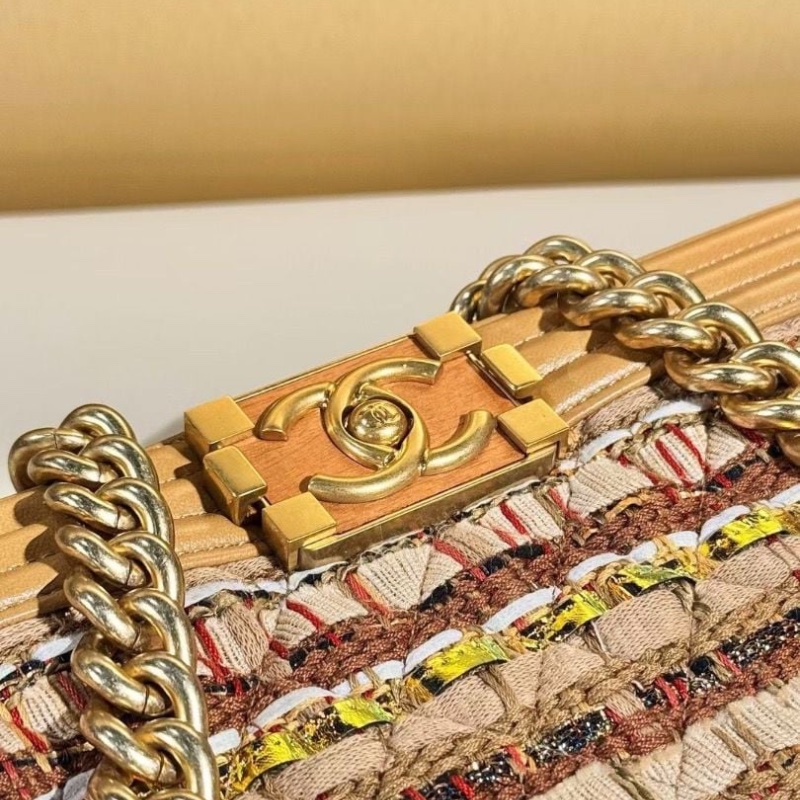 Chanel 金棕 幻彩 粗花呢 牛皮 Leboy 限定款 中號金屬拼木制扣子25*8*15cm 95新 配件保卡塵袋-5