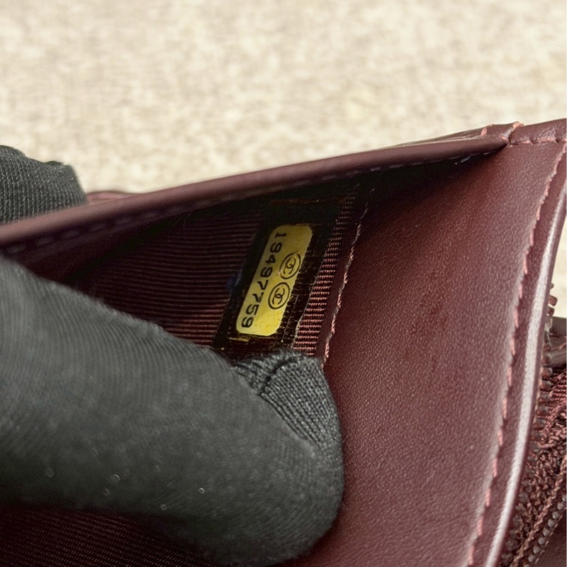 香奈兒黑銀荔枝皮長夾-7