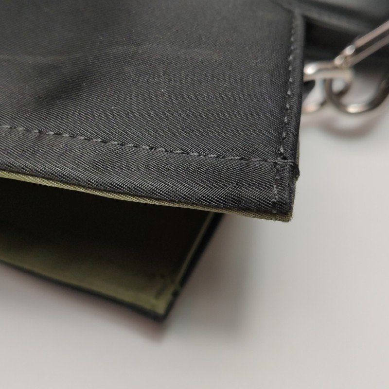 Fendi牛皮尼龍布拼色字母Logo斜挎包單肩包-16