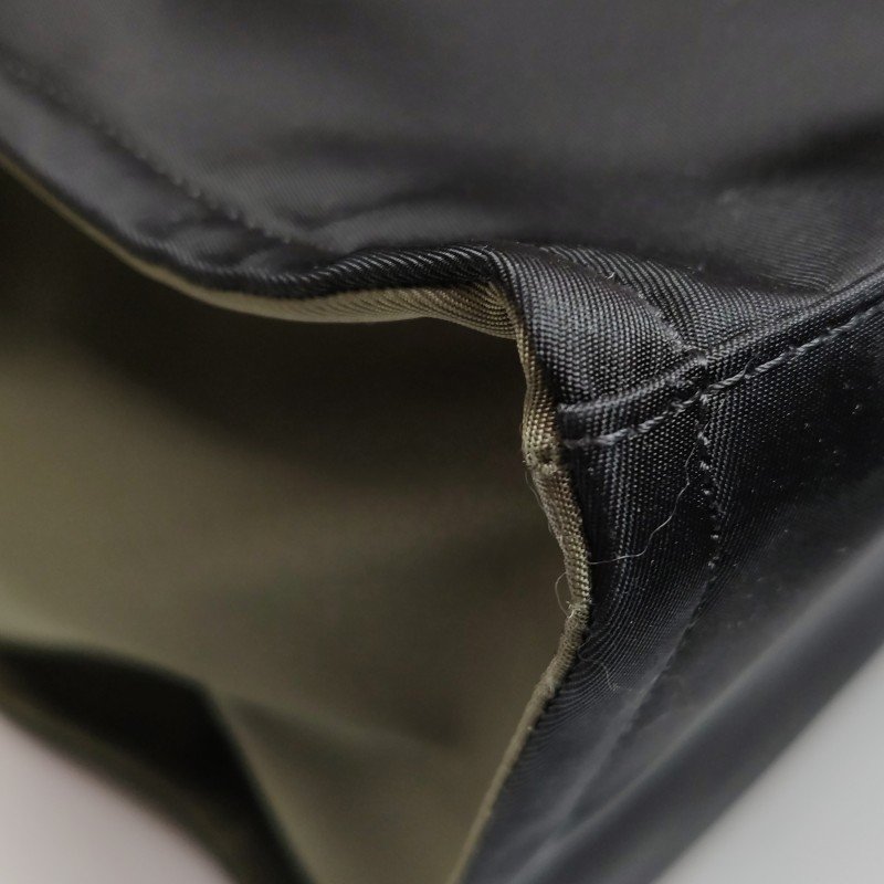 Fendi牛皮尼龍布拼色字母Logo斜挎包單肩包-18