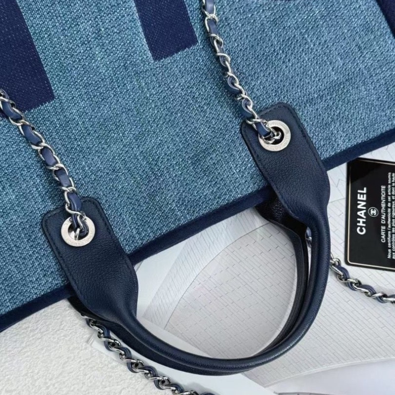 Chanel 超大字母 塗鴉 沙灘包38*30cm 95新 配件保卡 塵袋-7