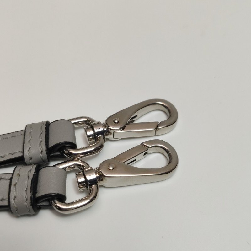 Miu Miu Grace Lux系列牛皮拼色字母Logo斜挎包單肩包-11