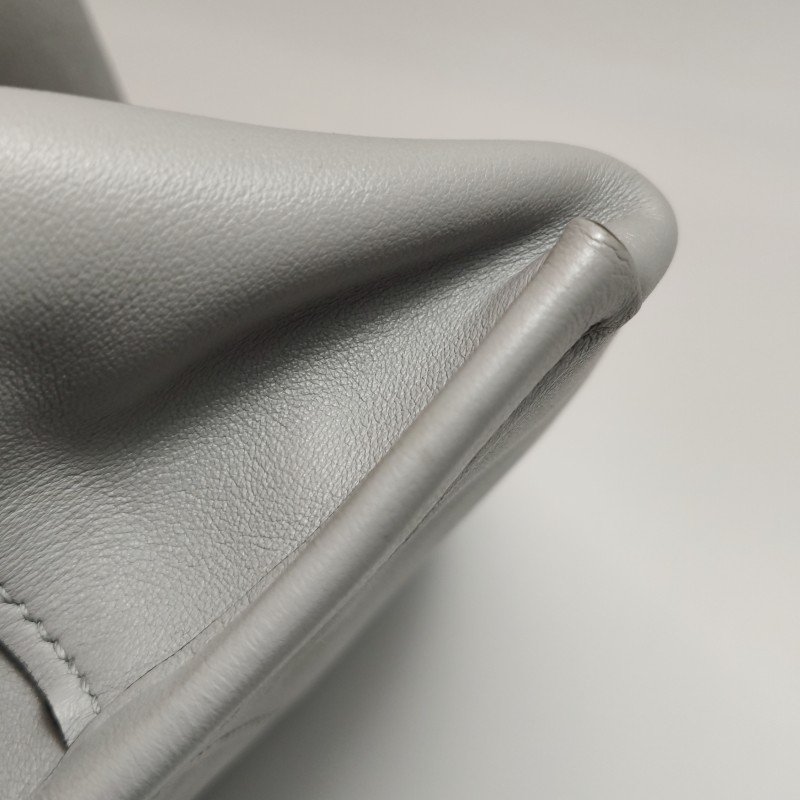 Miu Miu Grace Lux系列牛皮拼色字母Logo斜挎包單肩包-16