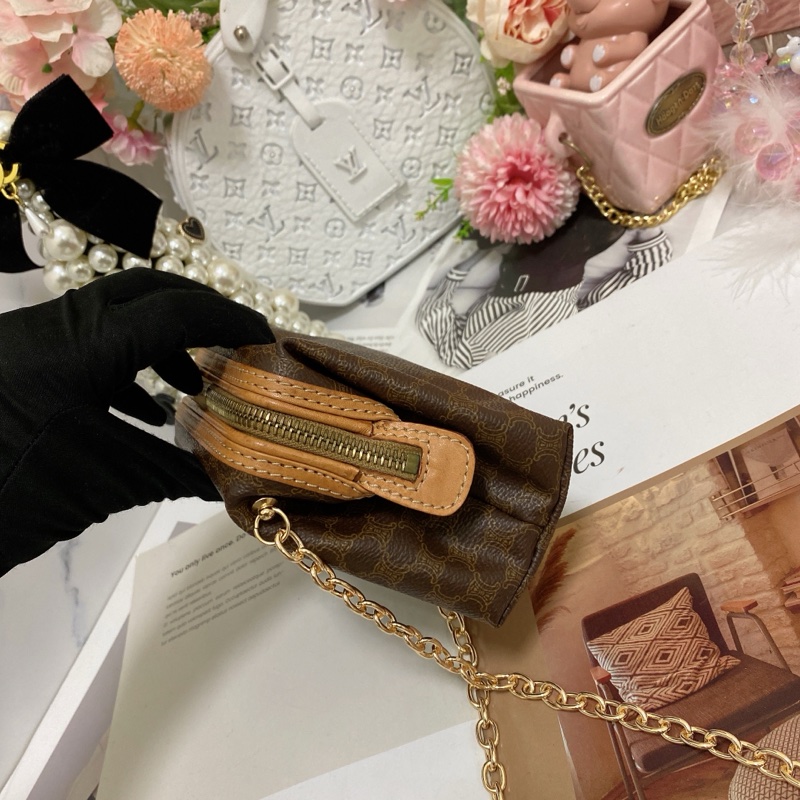 𝙲𝕖𝕝𝕚𝕟𝕖 mini老花雲朵包🏅 可可愛愛手機可放呦-8