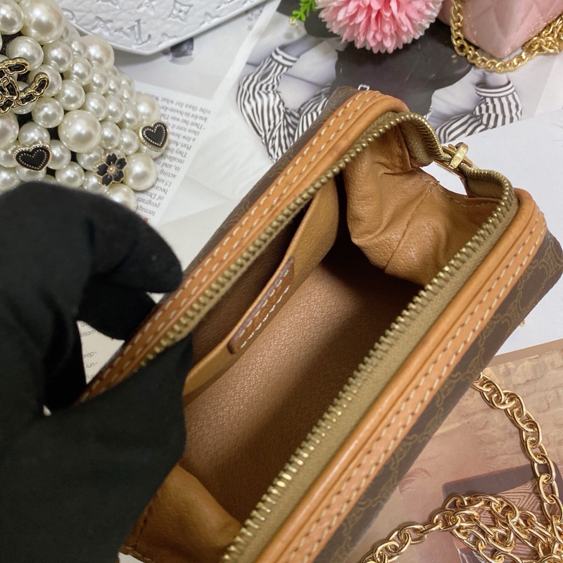 𝙲𝕖𝕝𝕚𝕟𝕖 mini老花雲朵包🏅 可可愛愛手機可放呦-16