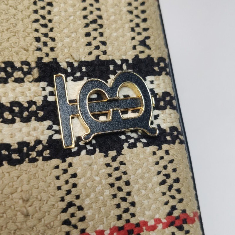 Burberry Lola蘿納包迷你拼色格紋編織絎縫斜挎包單肩包-11