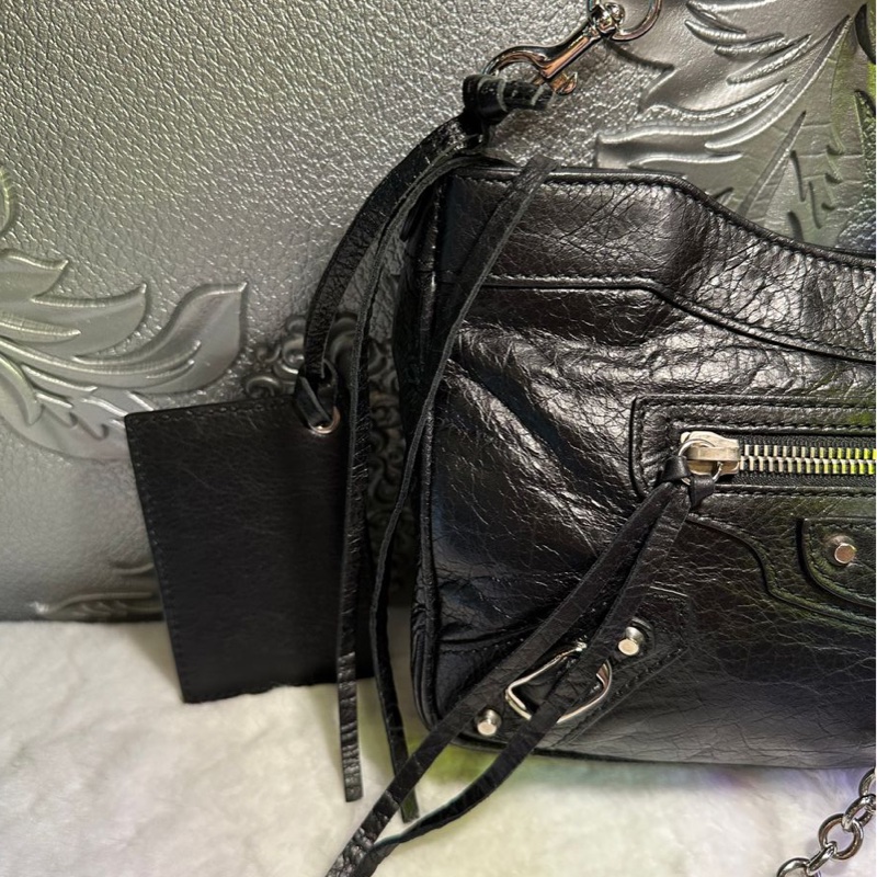 巴黎世家 機車包 黑銀 斜挎包 側背包 黑色皮革 鏈條包 black lambskin balenciaga classic city crossbody bag-12