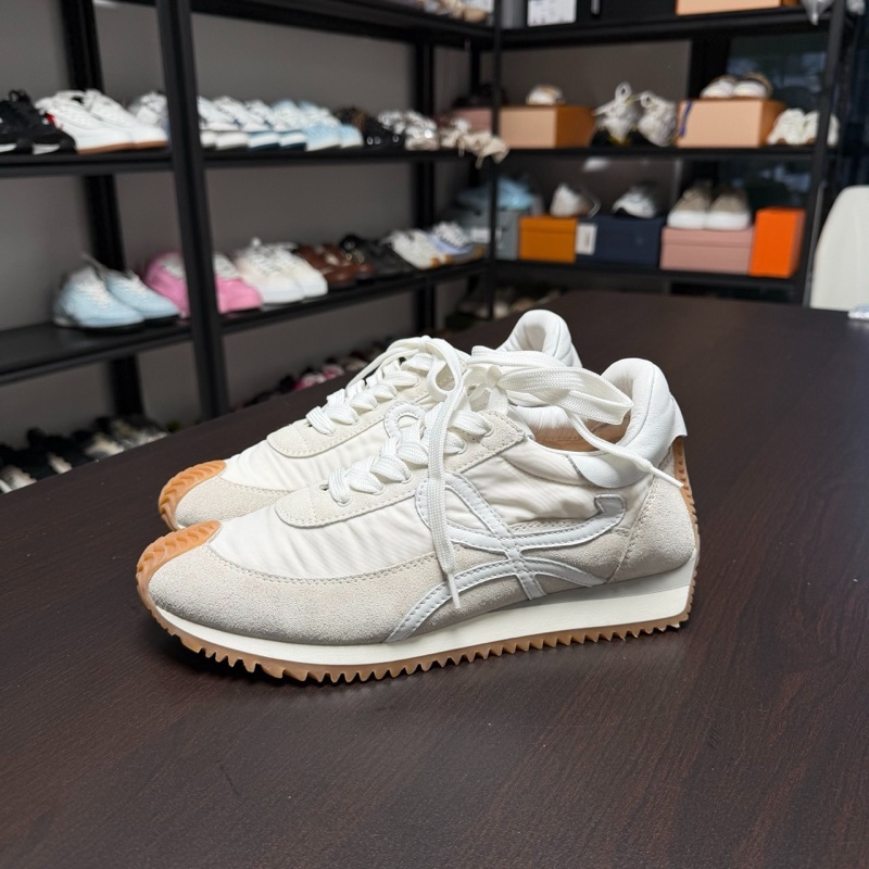 LOEWE 羅意威 flow Runner 德訓鞋 白色 38碼-0