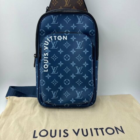 路易威登 Avenue NM 胸包