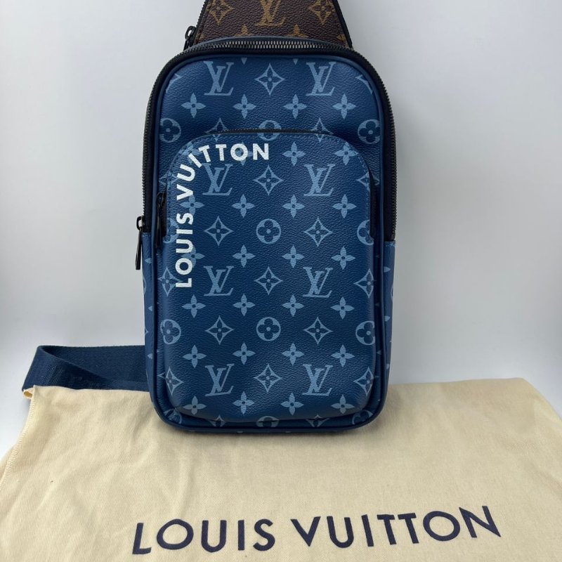 路易威登 Avenue NM 胸包-0