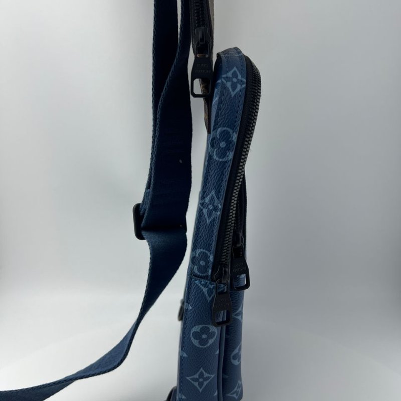 路易威登 Avenue NM 胸包-4