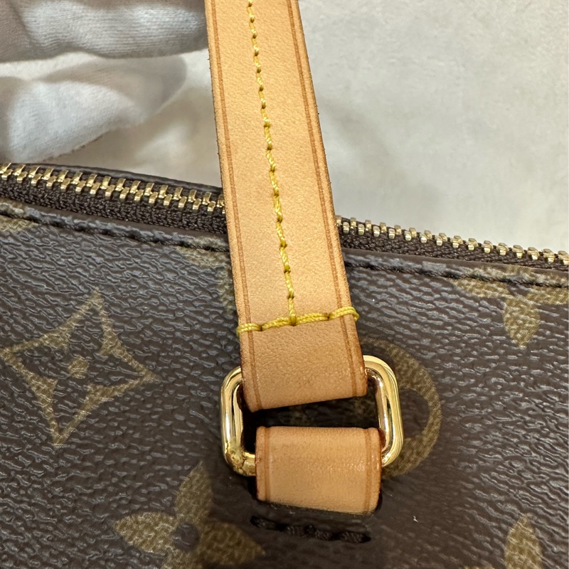 LV M42268 原花金釦前口袋拉鏈托特包-23
