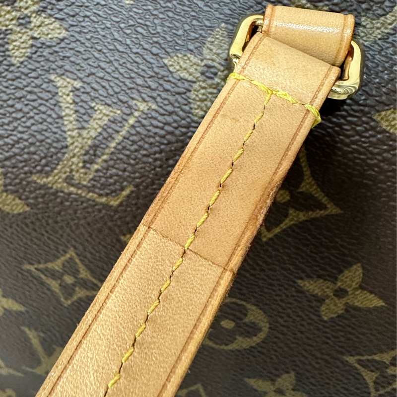 LV M42268 原花金釦前口袋拉鏈托特包-33