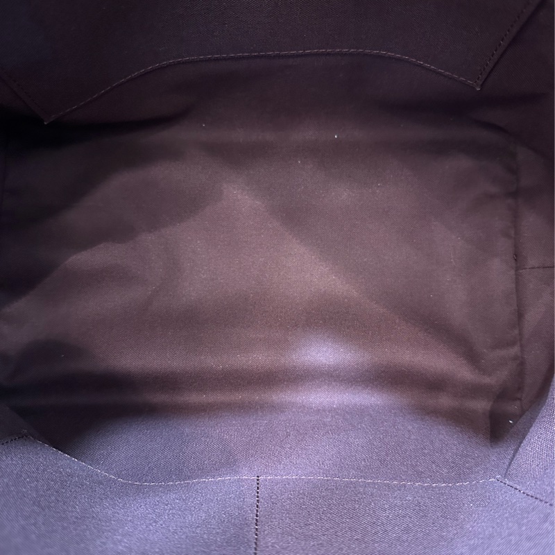 LV M42268 原花金釦前口袋拉鏈托特包-47