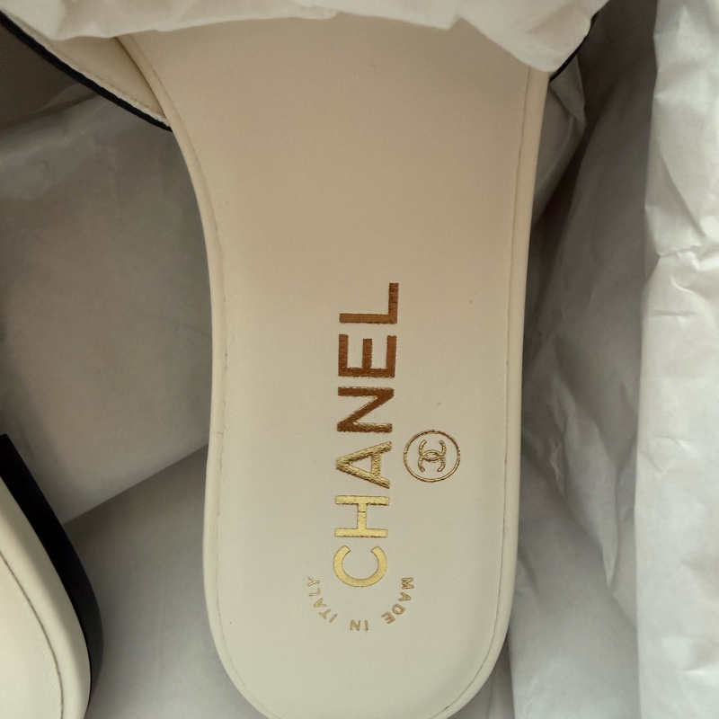 💖Chanel 26S 白色 CC 拖鞋 涼鞋💖 37號 全新全配-1