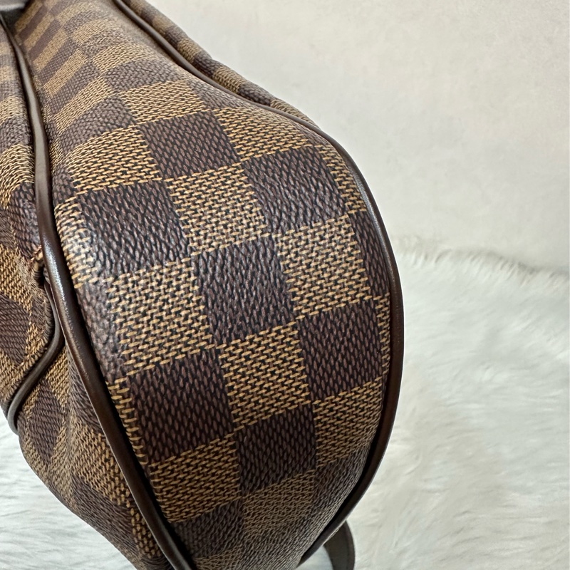 LV N48180 咖啡棋盤格金牌肩背包-11