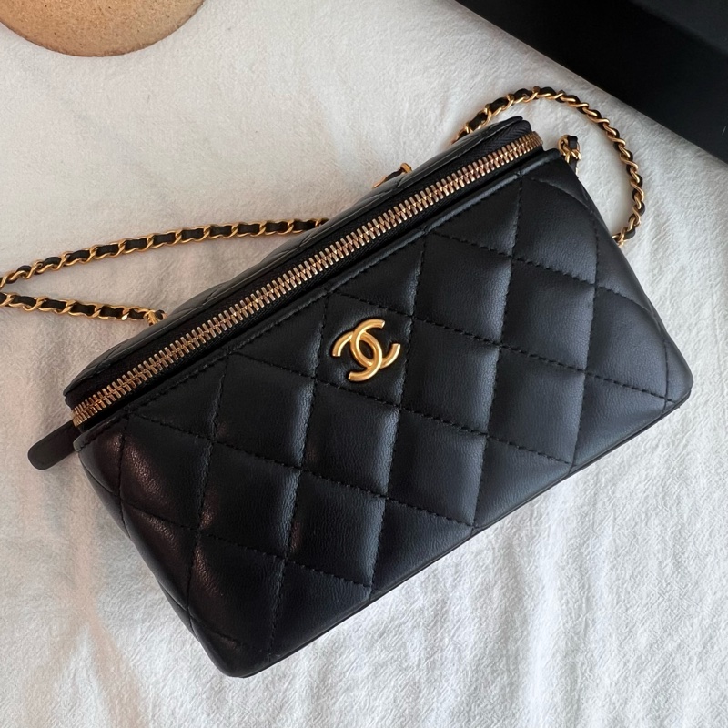 ෆ Chanel 22k愛心鏈條盒子包-7