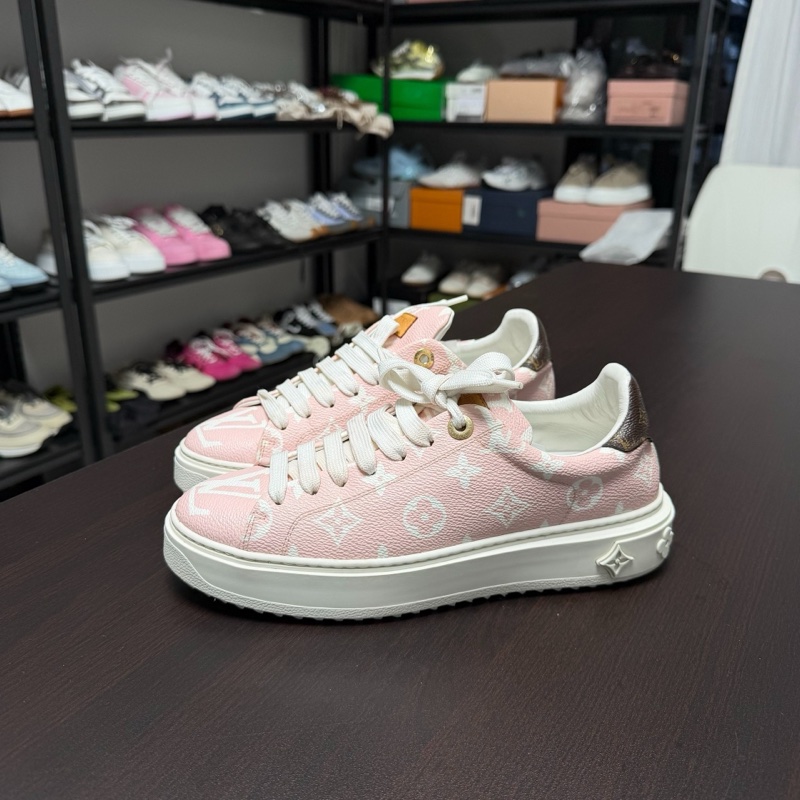 LV路易威登 Time out白粉滿印松糕鞋 38碼-0