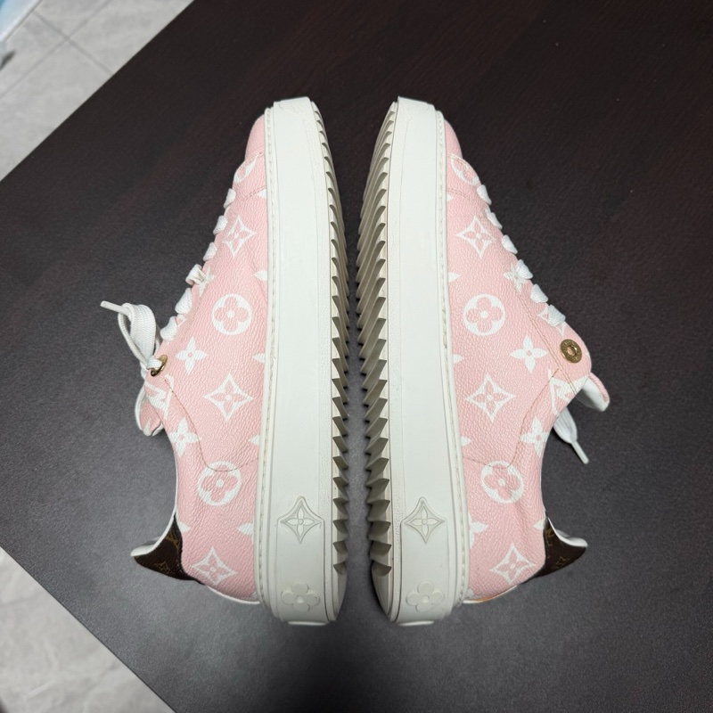 LV路易威登 Time out白粉滿印松糕鞋 38碼-3