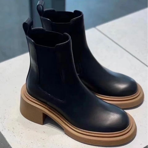 Loewe 男士 牛皮靴 42號