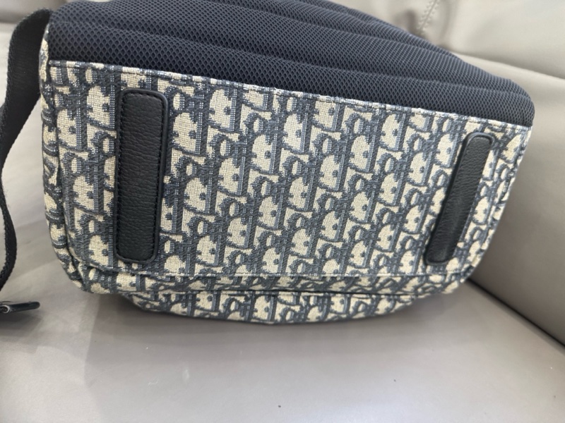 Dior迪奧雙肩包老花-4