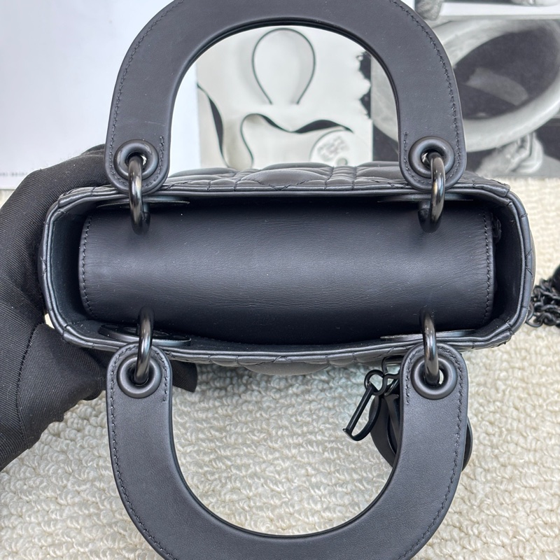 Dior 迪奥 戴妃三格磨砂黑 尺碼17x7x14。-4