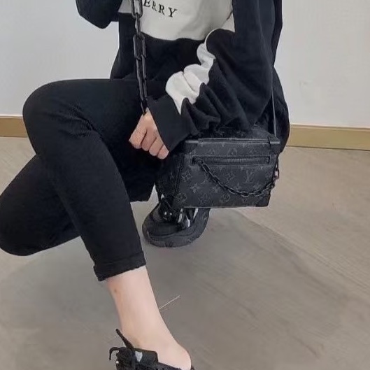 Louis Vuitton Mini Soft Trunk黑花盒子包 芯片款 尺寸18×13-27