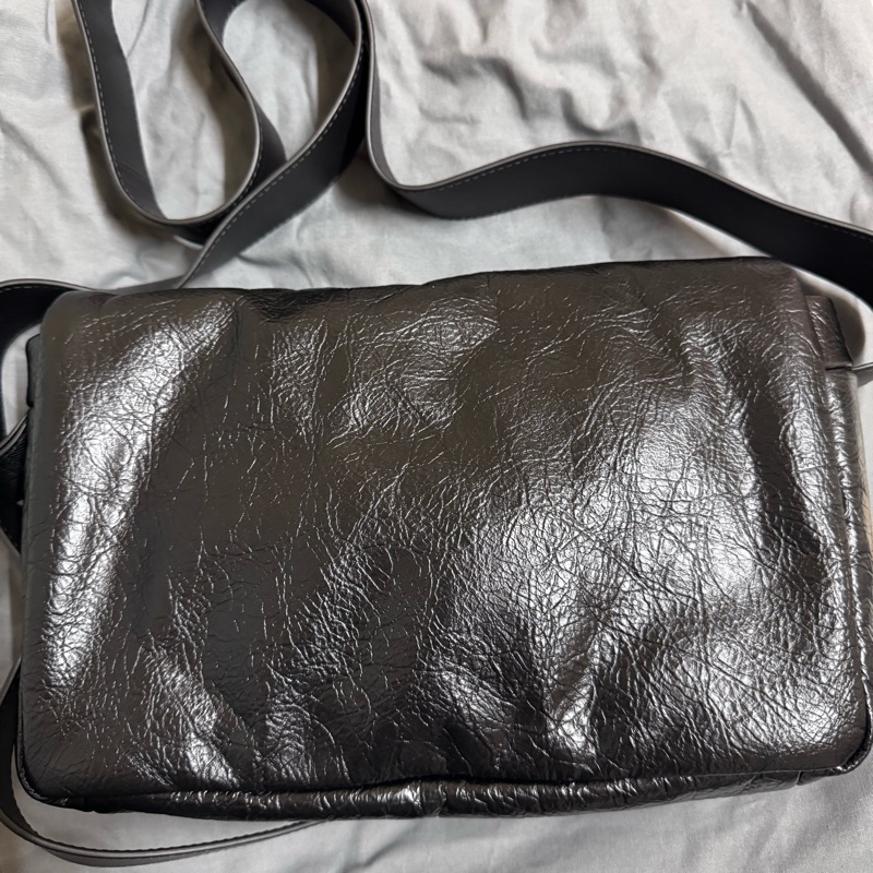 巴黎世家Balenciaga Monaco Bag 郵差包 斜背包 男女皆可用-1