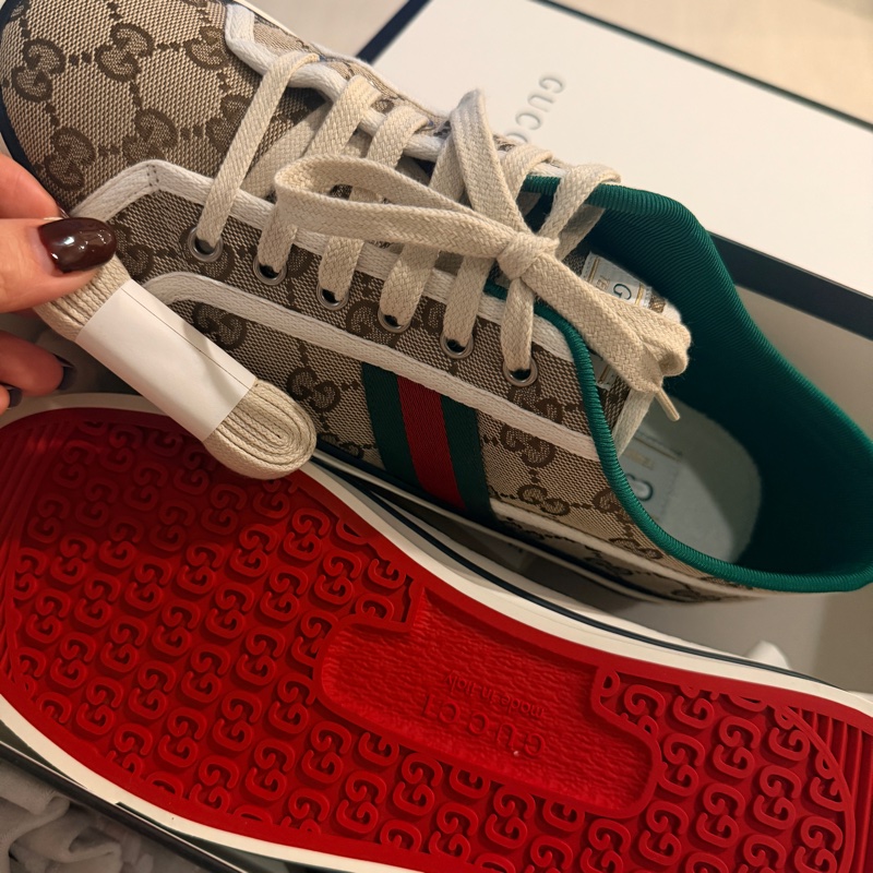 🔥【專櫃正品Gucci帆布鞋EU42.5】  男女皆可穿Gucci Men’s GG Tennis 1977 Sneake 全新正品保證-6
