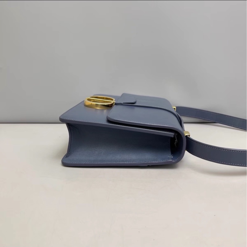 高級感拿捏🤏99新🆕Dior迪奧霧霾藍金扣牛皮蒙田30單肩斜挎手提包-10