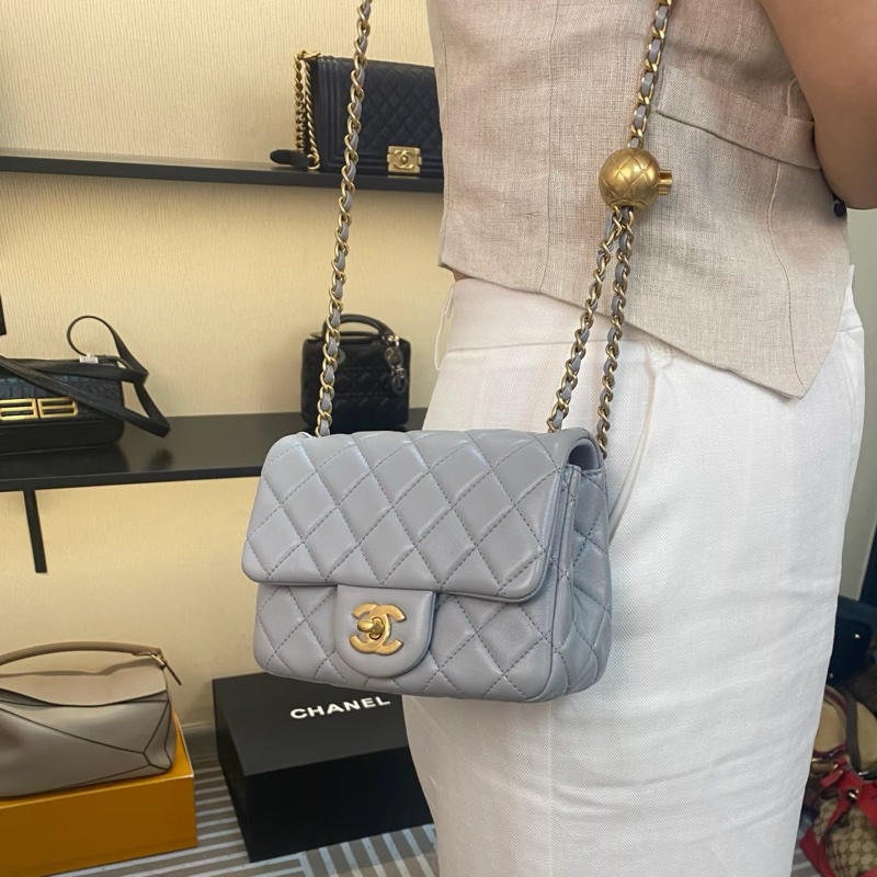 超低價金球❤️🔥❤️🔥Chanel香奈兒高級灰金扣金球Cf方胖子單肩斜挎包-1