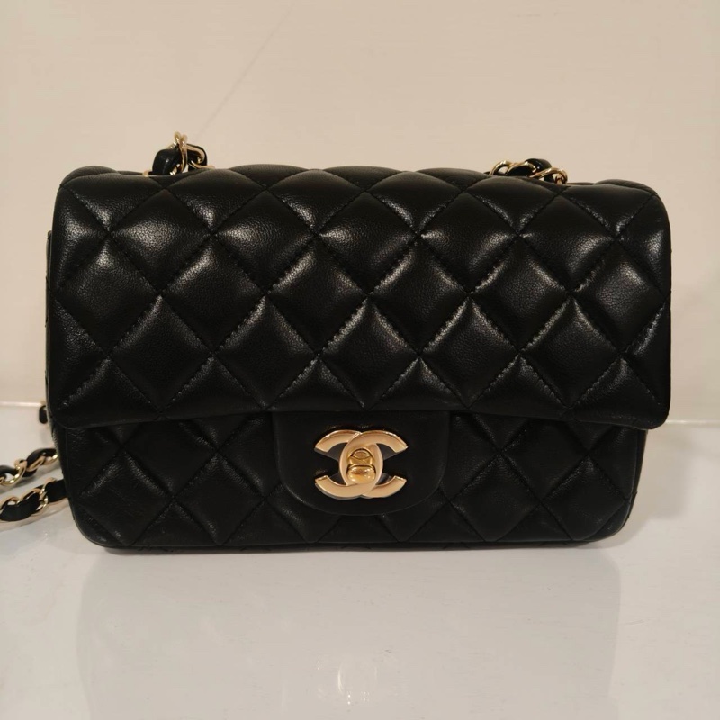 🈶購證 #閒置帶膜 #全配🉑送禮 香奈兒Cf20淡金扣口蓋包 櫃上漲近2️⃣0️⃣萬-4