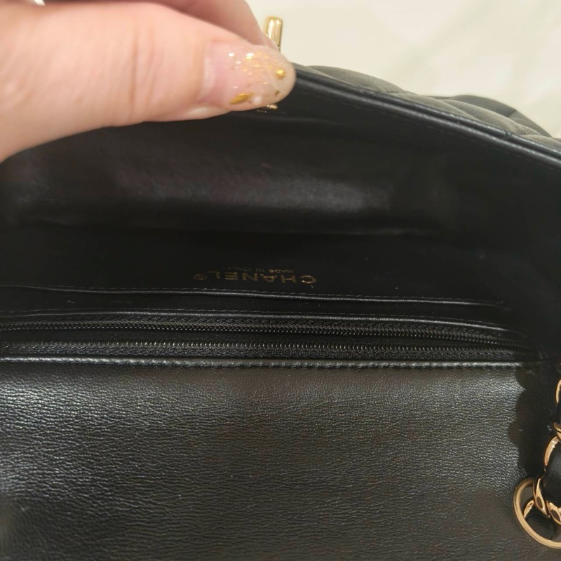 🈶購證 #閒置帶膜 #全配🉑送禮 香奈兒Cf20淡金扣口蓋包 櫃上漲近2️⃣0️⃣萬-17