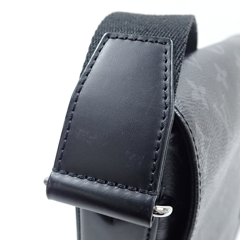 路易威登 Monogram Eclipse District PM 男士單肩包 M45272-4